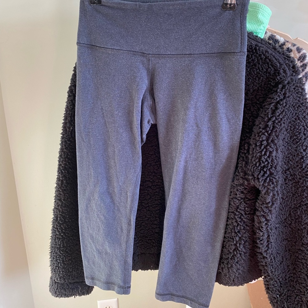 🖤Lululemon crops